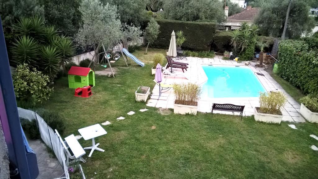 ル·カネ Parfums D'Azur Bed & Breakfast 部屋 写真